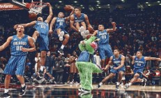 开云平台-当库里身披绿色战袍，对阵开拓者之夜，大场面先生如何定义传奇？