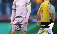 开云下载-阿尔勒主场不敌对手，遗憾告别赛季