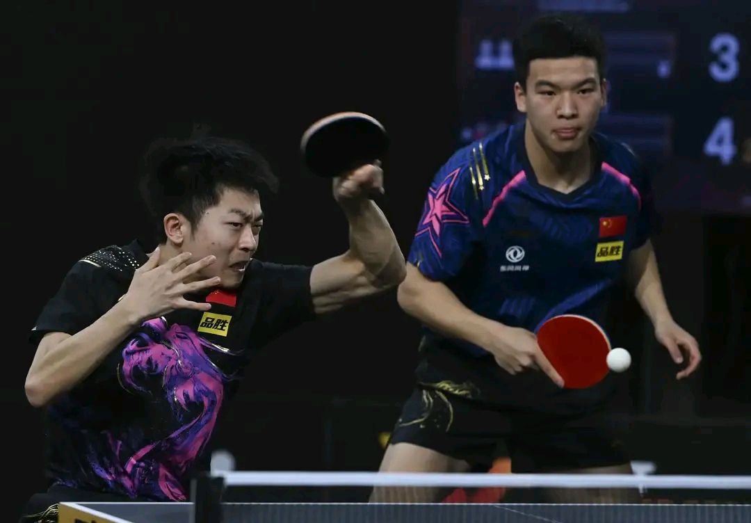 加拿大队在比赛中发挥出色，晋级决赛