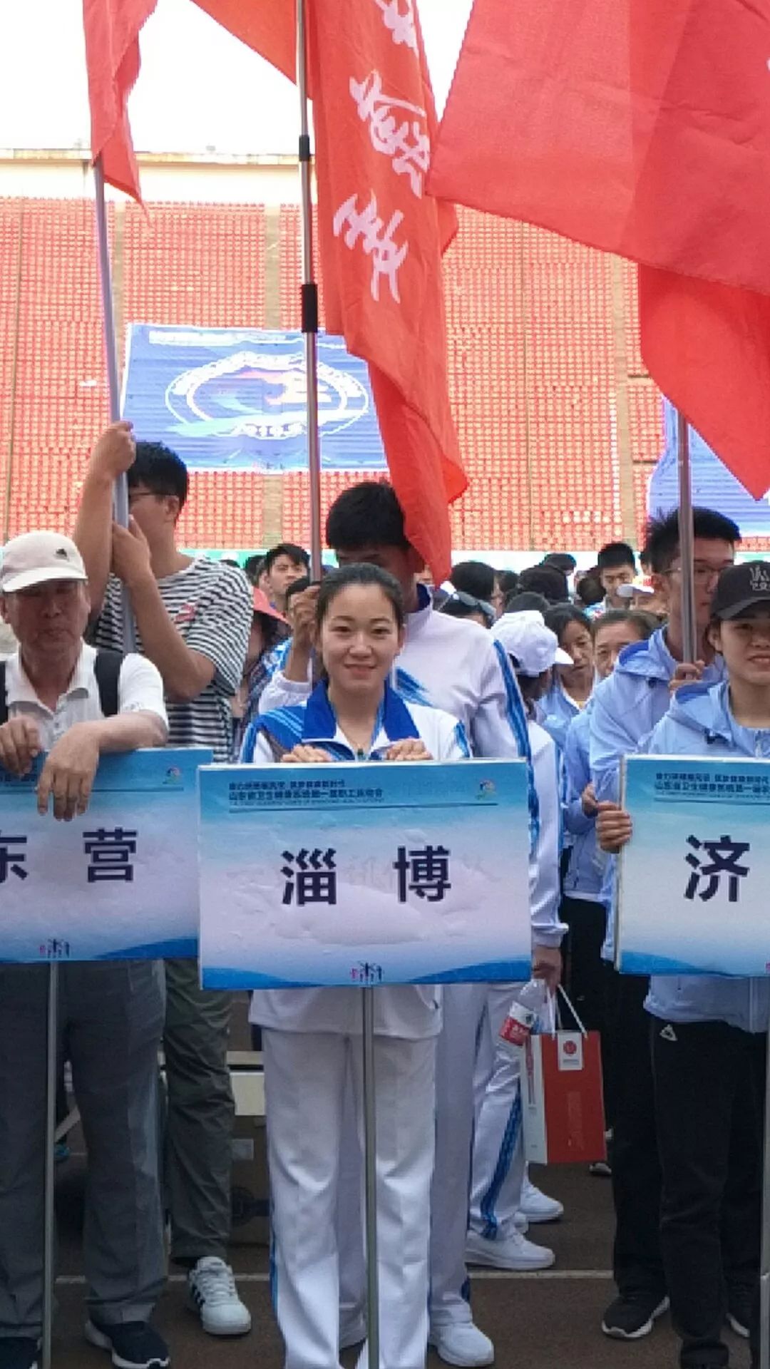 美洲运动员全力拼搏，不畏强手勇夺奖牌