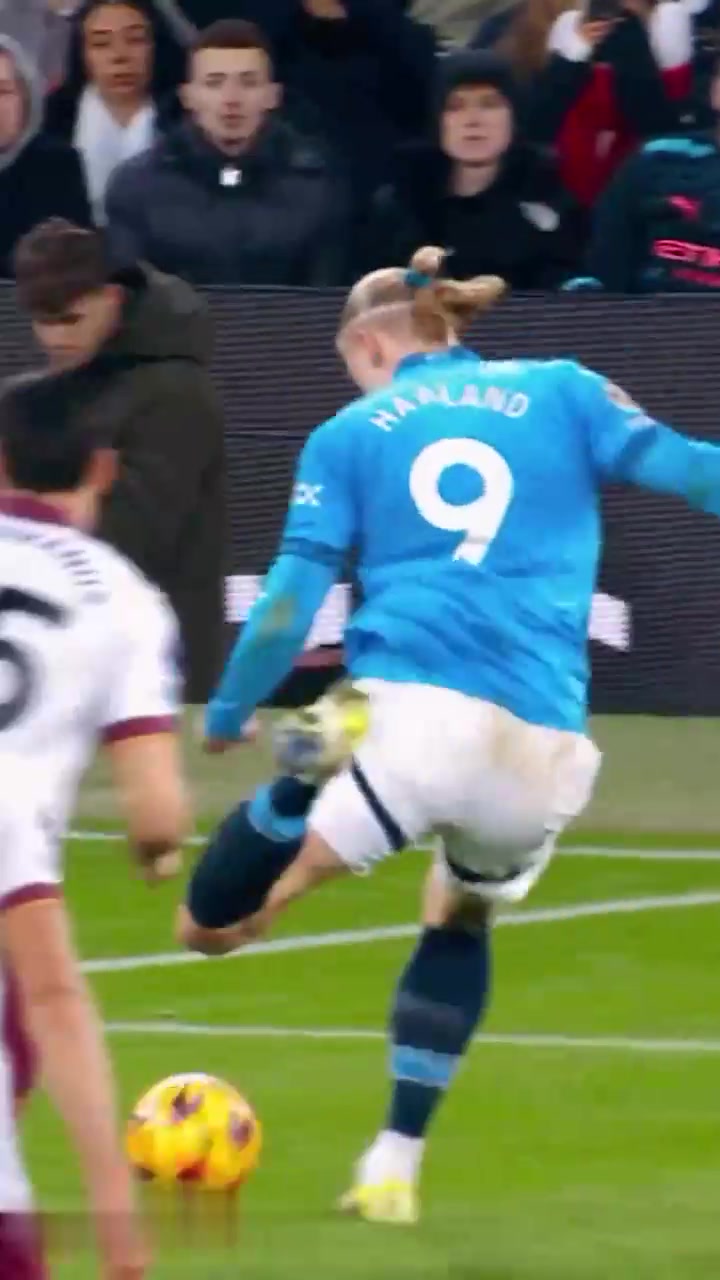 华尔夫斯堡前锋一人破门,完胜西汉姆联 华尔夫斯堡前锋一人破门,完胜西汉姆联