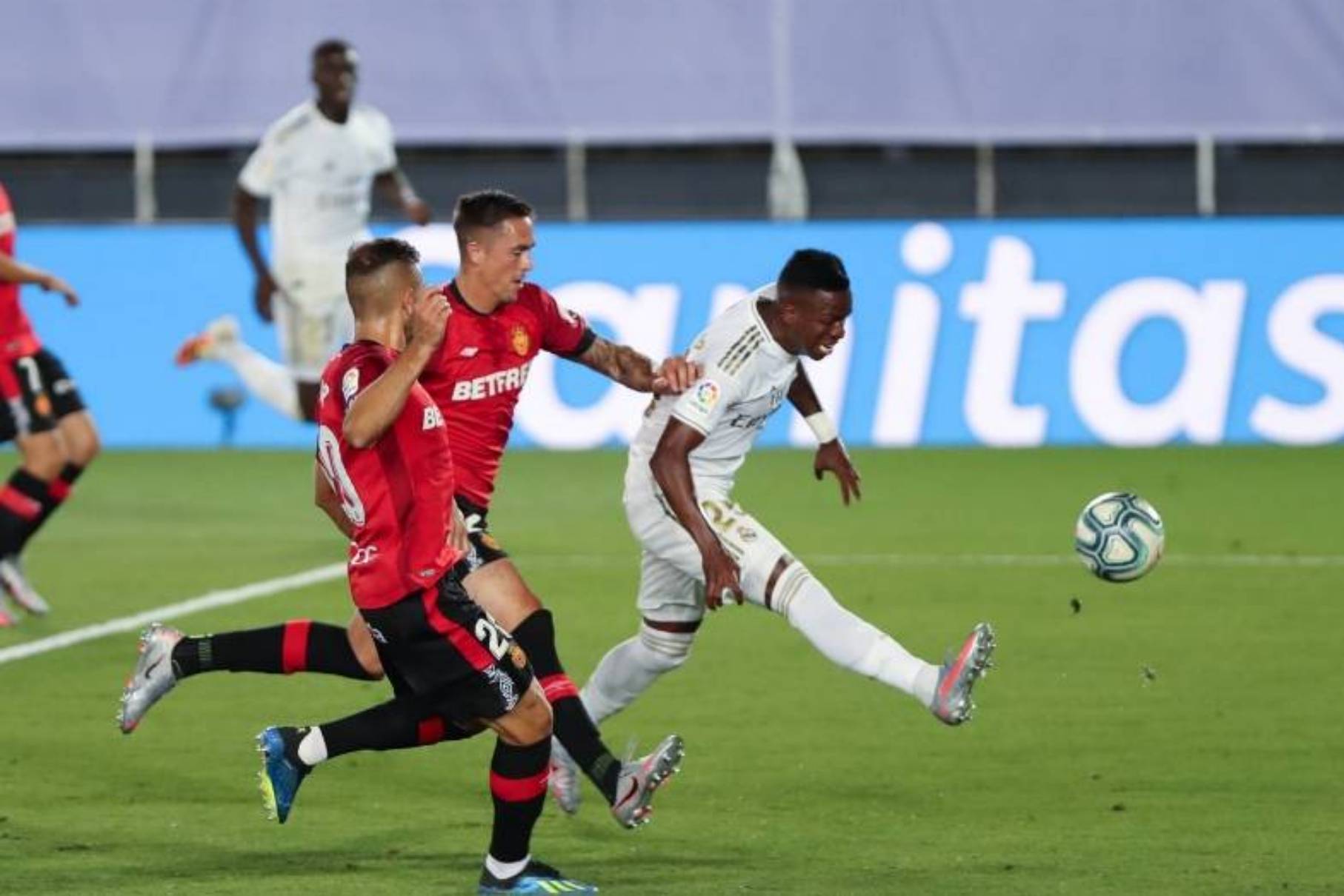 马洛卡客场击败对手,跻身积分榜前十 马洛卡客场击败对手,跻身积分榜前十