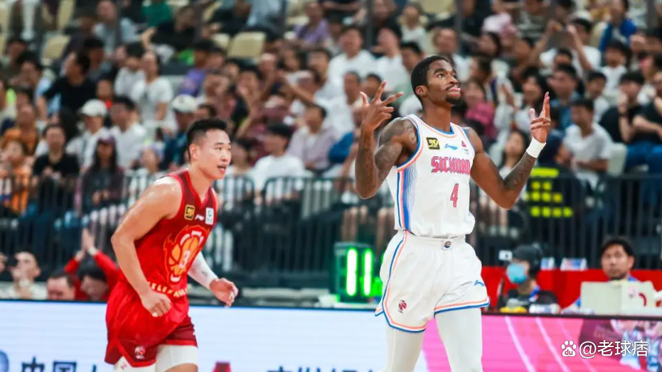 爵士队开启连胜之路，克拉伊完美终结低迷