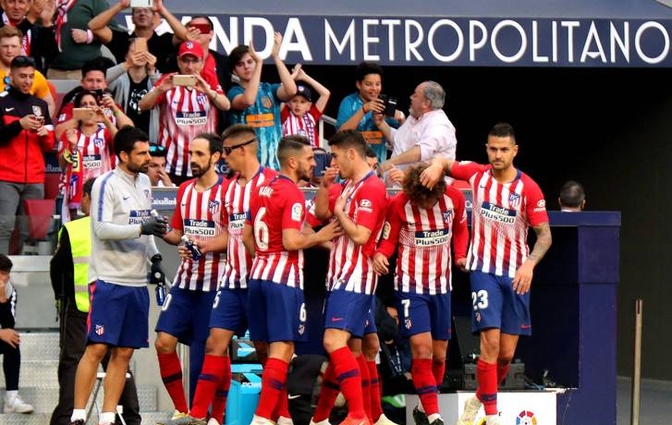 比利亚雷亚尔后防线体现出强大防守能力